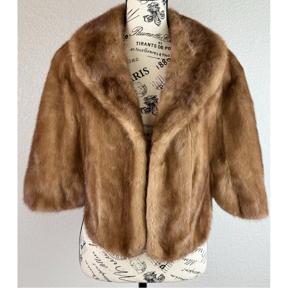 Vintage Jackets & Blazers - Vintagr Fur Morton’s 40s 50s 60s Luxury Brown Silky Lining Cape Jacket OS